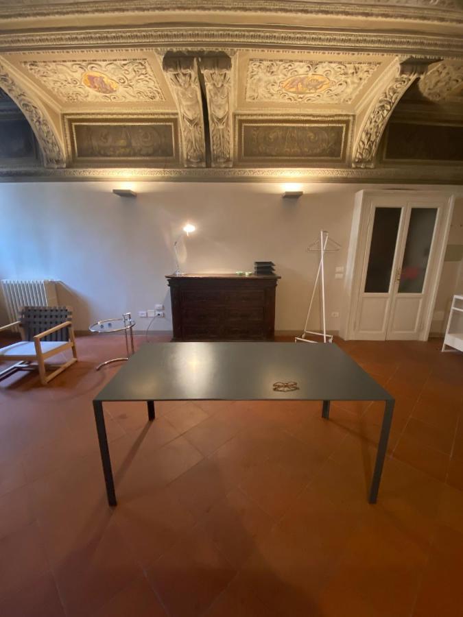 Intero Appartamento. San Giovanni Uno Brescia Exterior foto
